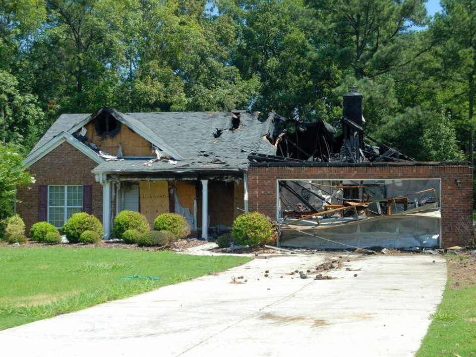 House has been damaged by fire in Shreveport